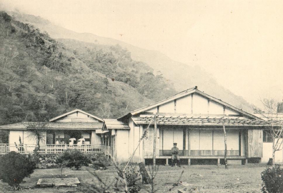 《上の島溫泉:泰安百年美人湯與山林療癒之旅》